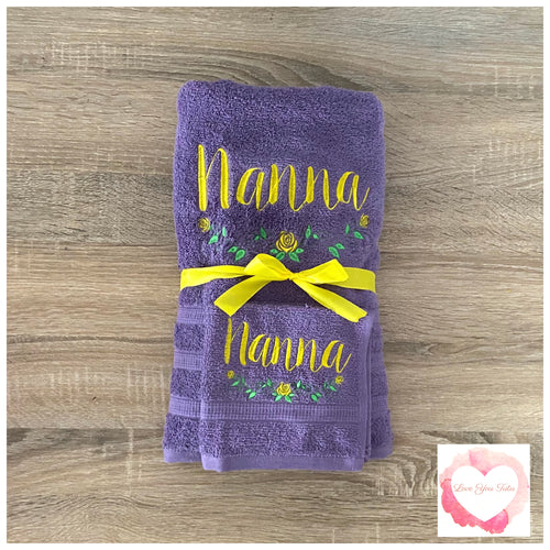 Embroidered personalised Nanna towel set