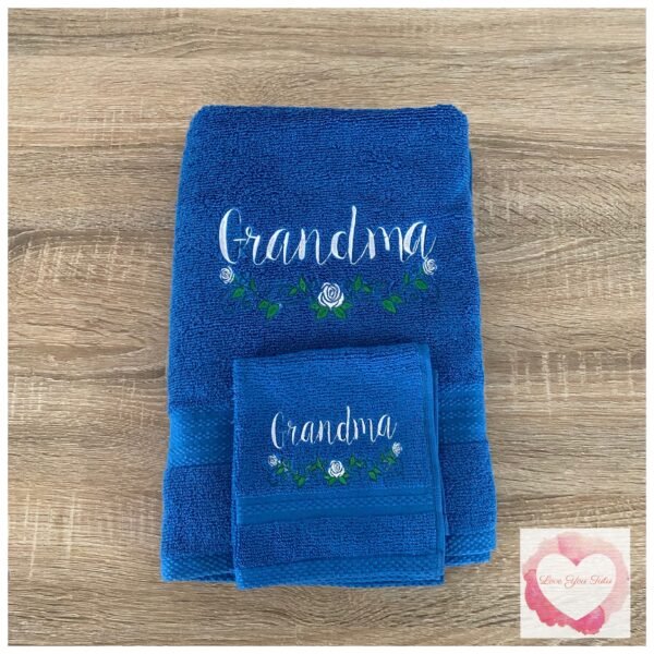 Embroidered grandma towel set - Image 3