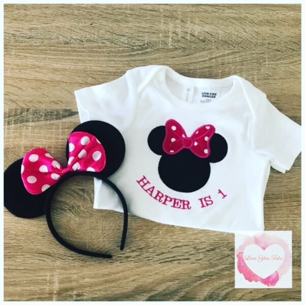 Embroidered Mouse-girl  head (pink) design