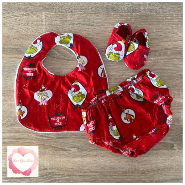 The Grinch baby gift set size 0 -ready to ship