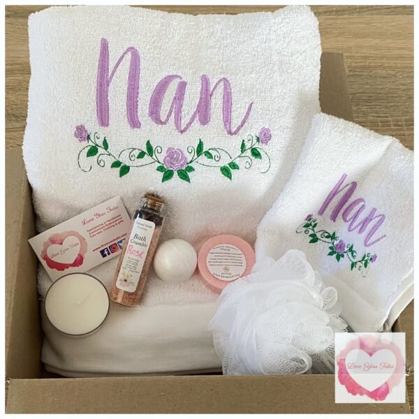 Personalised pamper bath gift set - Image 15